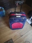 Sprzedam tanio walizkę