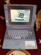 Retro laptop Toshiba Satellite 110CS Pentium 100MHz pod retro gry!