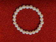 Bransoletka ze sztucznych pereł