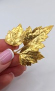 Złocona broszka vintage prawdziwy liść retro lata 60/70 unikat