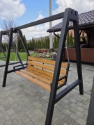 Huśtawka ogrodowa  metalowa 