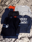 Paczka ubrań dla chłopaka, dresy roz 146/152 a reszta 140.  3