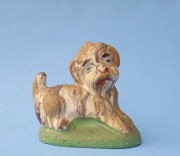 stara figurka odpustowa gipsowa psa 