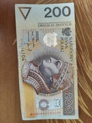 Banknot 200 zł rosnące liczby 
