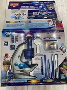 Mikroskop młody badacz