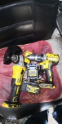 DeWalt DCG405 DCD796 ładowarka i akumulator 4AH