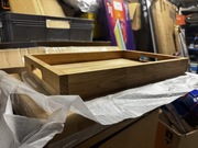 Drewniana taca do serwowania