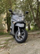 skuter Piaggio Xevo 125