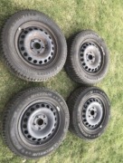 Opony zimowe na stalówkach 