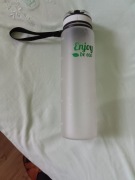 Bidon na napoje z końcówką do picia 