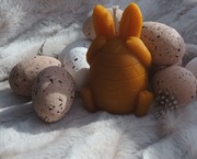 Świeca z wosku pszczelego Jajko z Uszami Zielony Świecownik