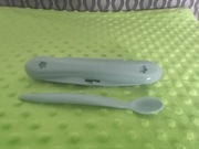 Tuptusie łyżeczka do karmienia w etui tupperware