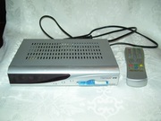 DEKODER TELEWIZYJNY NA KARTĘ Z PILOTEM - OPTICUM X10