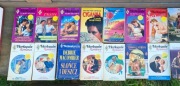 Kilkaset książek z serii romanse Harlequin