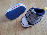Chłopięce buty niemowlęce 3/6M