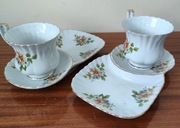 Filiżanki porcelanowe z podwójnym spodkiem Chodzież