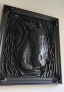 Obraz głowa konia z czarnej skóry 63 x70 cm