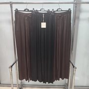 Spodnie damskie z luźnym krojem – wygoda na pierwszym miejscu