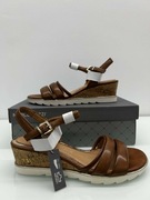 Skórzane sandały Marco Tozzi 