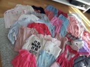 Zestaw ubranek na dziewczynkę 128/134