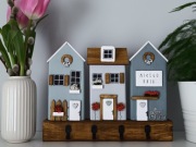 Wieszak na klucze drewniany domki prezent personalizowany Odcienie szarości