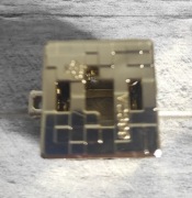 Złota kostka Kinder Joy minecraft