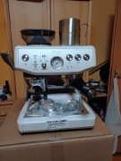 Ekspres barista Sage876 
