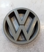 VOLKSWAGEN Golf 2 emblemat przód 