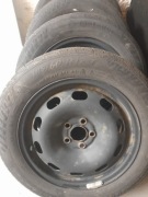 Komplet opon z felgami vw polo cross 