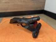 Oryginalny uchwyt/mocowanie tablicy rejestracyjnej Kawasaki z125