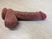 Bardzo realistyczne duże dildo 26 cm, jakość premium Hismith, KlicLok