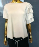 Nowa bluzka Minouu z falbanką 