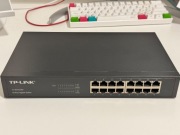 Switch TP-Link TL-SG1016D 16 portów 1GbE + uszy do rack