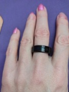 Nowy pierścionek / obrączka czarny z termometrem rozmiar 10