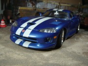 Dodge Viper GTS coupe Bburago bez pudła 1:18