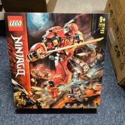 LEGO Ninjago 71720 - Mech z ognia i kamienia