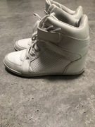 Sneakersy wyższe białe 36