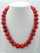 Naszyjnik z Czerwonego Korala – Naturalna Energia i Elegancja