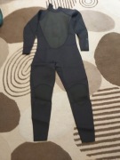 Pianka do pływania grubość 3 mm nowa