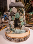 Ręcznie wykonana dekoracja z postacią Sziwy i Karpiem koi 