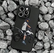 Etui na telefon z grafiką motocyklisty – stylowe