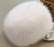 Futrzasta czapeczka bojarówka puchata na zimę modna traperska traperka