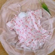 68cm, Claire Floral Vibes Piękne Sukienkowe Body Falbanki Guziki