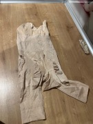 Nowe spodenki wyszczuplające pod sukienkę S