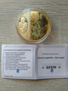 36. Korony papieskie Tiara Papal
