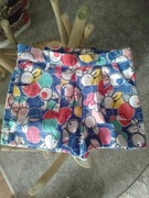 Kolorowe szorty 122 cm