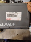 Nakretki na jedno kolo toyota lexsus to co na zdjeciu