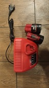 Ładowarka milwaukee 12v +2x akumulator 12v 3ah zamienniki