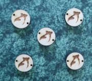 charms21 zawieszka drewno koraliki grawer 1,5 cm hand made