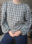 Bluzka w kratkę czarno-biała bluzka w kratę Boohoo bluzka długi rękaw